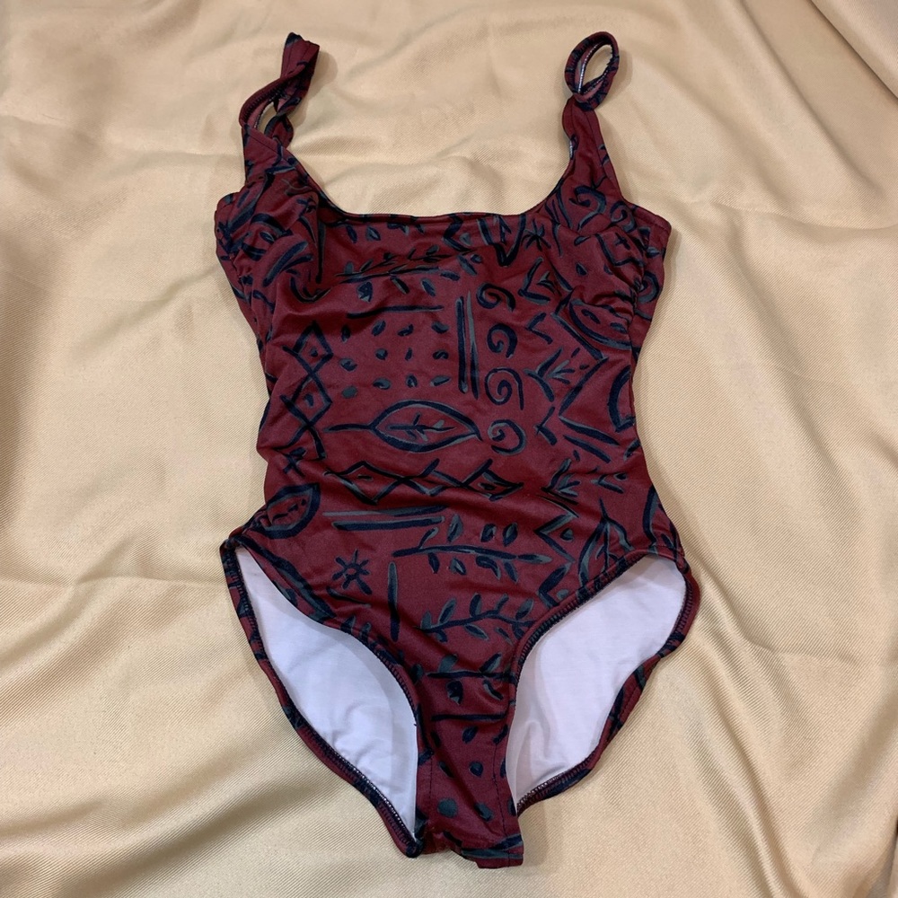 Slimsuit size 10 Eddie Bauer’s edition one piece